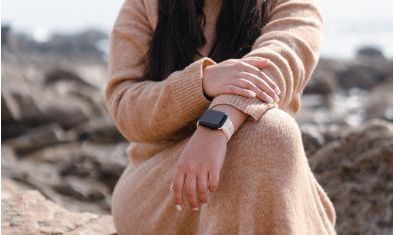 Apple Watch Series 11 vs. Pixel Watch 4. Który wybrać?