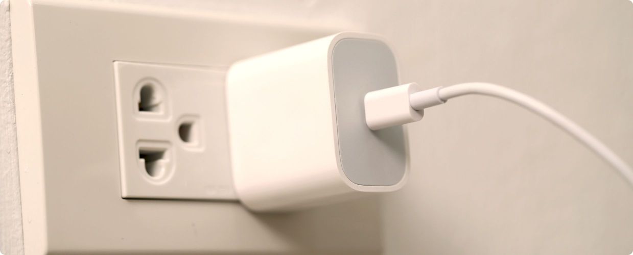 Jakie gniazdka są za granicą? Najpopularniejsze typy wtyczek na świecie