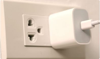 Jakie gniazdka są za granicą? Najpopularniejsze typy wtyczek na świecie