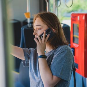 co-to-jest-esim-i-jak-dziala-w-praktyce_1_