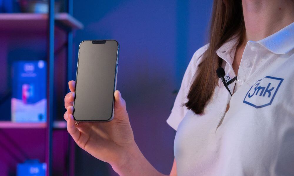 czy-szklo-hartowane-naprawde-chroni-ekran-6_1_