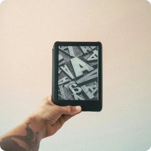 Zobacz szkła i folie ochronne 3mk na ekrany czytników e-booków, takich jak Kindle
